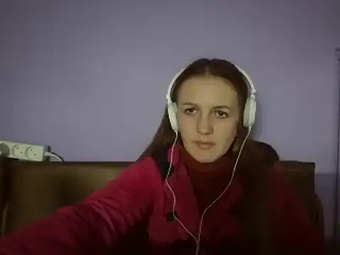 Snapshot of Milaniya261 chatting on 5, 3, 2025 Milaniya261 online show from 5, 3, 2025