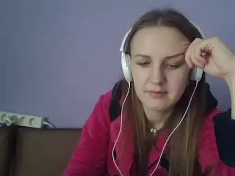 Snapshot of Milaniya261 chatting on 16, 3, 2025 Milaniya261 online show from 16, 3, 2025