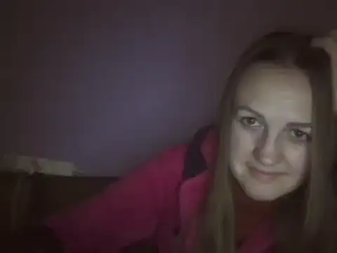 Snapshot of Milaniya261 chatting on 18, 3, 2025 Milaniya261 online show from 18, 3, 2025