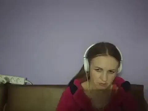 Snapshot of Milaniya261 chatting on 18, 3, 2025 Milaniya261 online show from 18, 3, 2025