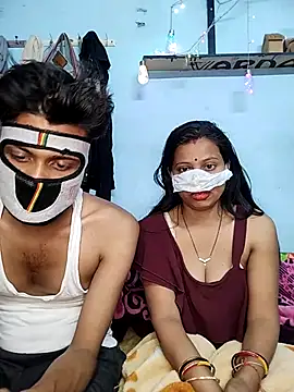 Snapshot of riyagupta5 chatting on 11, 11, 2025 riyagupta5 online show from 11, 11, 2025