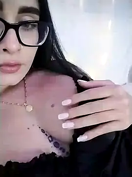 Aria uwu online show from 10, 1, 2025