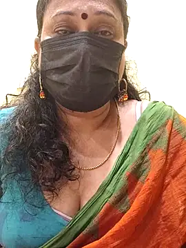 Snapshot of rekha_naier chatting on 7, 3, 2025 rekha naier online show from 7, 3, 2025