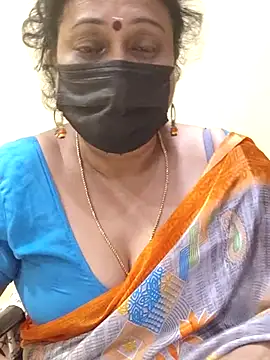 Snapshot of rekha_naier chatting on 9, 3, 2025 rekha naier online show from 9, 3, 2025