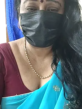 Snapshot of rekha_naier chatting on 14, 9, 2025 rekha naier online show from 14, 9, 2025