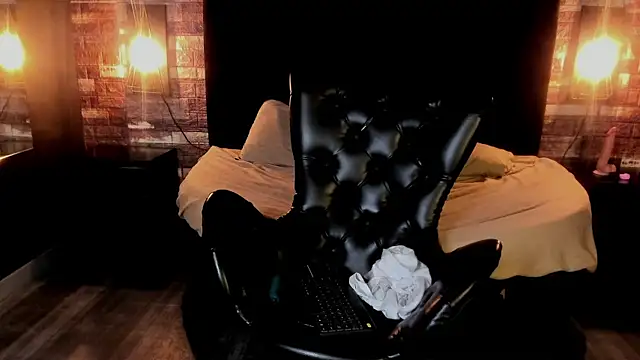 bella gibson online show from 8, 2, 2025