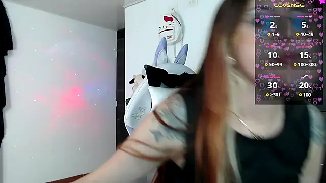 SarahXRusso online show from 14, 12, 2024