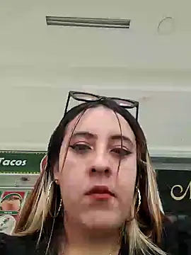 SarahXRusso online show from 20, 1, 2025