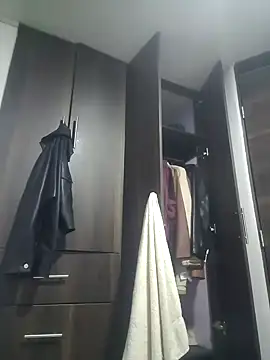 SarahXRusso online show from 31, 1, 2025