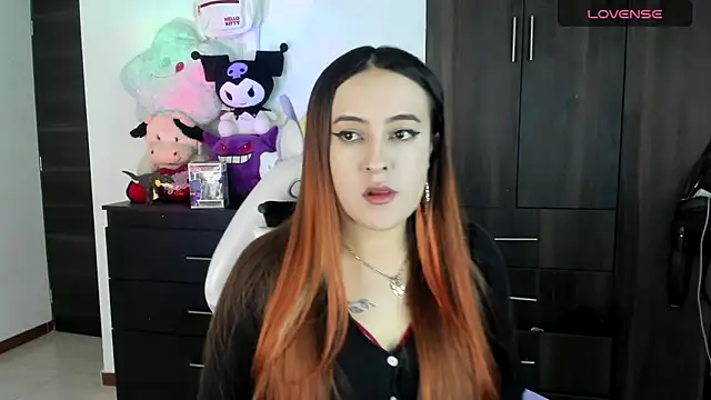 SarahXRusso online show from 3, 3, 2025