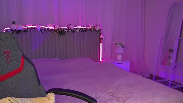 Snapshot of PamelamyDreamys chatting on 15, 9, 2025 PamelamyDreamys online show from 15, 9, 2025