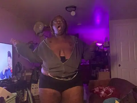 BigKittyRaven online show from 27, 2, 2025