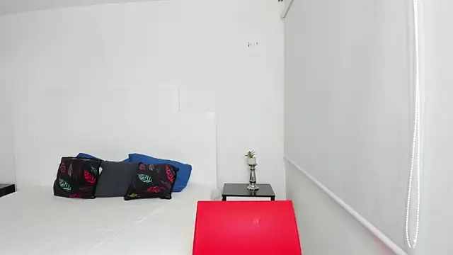 Dylan Taylor online show from 11, 2, 2025