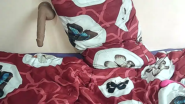 Snapshot of SexyEbonyPlaygirl chatting on 17, 1, 2025 SexyEbonyPlaygirl online show from 17, 1, 2025