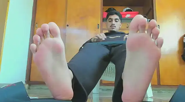 Snapshot of latin_bbc chatting on 13, 1, 2025 latin bbc online show from 13, 1, 2025