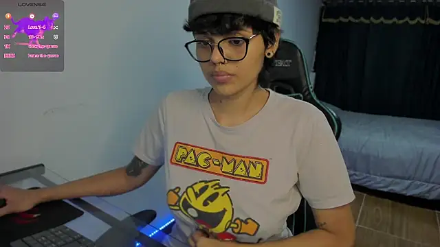 Snapshot of gooddess_isis chatting on 11, 12, 2024 gooddess isis online show from 11, 12, 2024