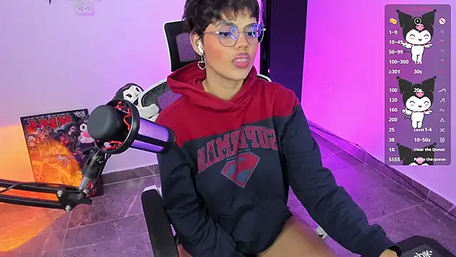 Snapshot of gooddess_isis chatting on 21, 11, 2025 gooddess isis online show from 21, 11, 2025