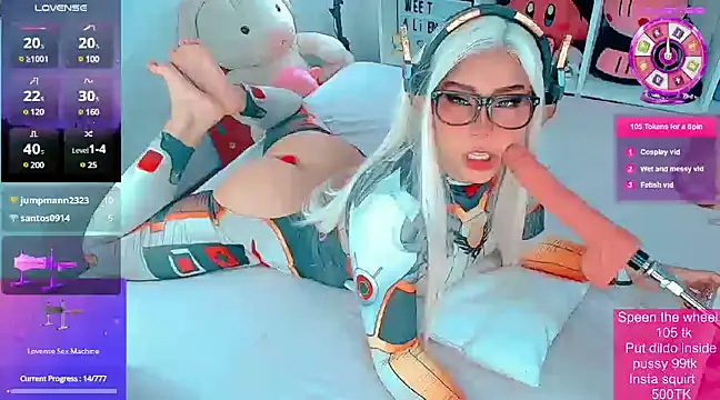 Snapshot of sweetalienn chatting on 14, 2, 2025 sweetalienn online show from 14, 2, 2025