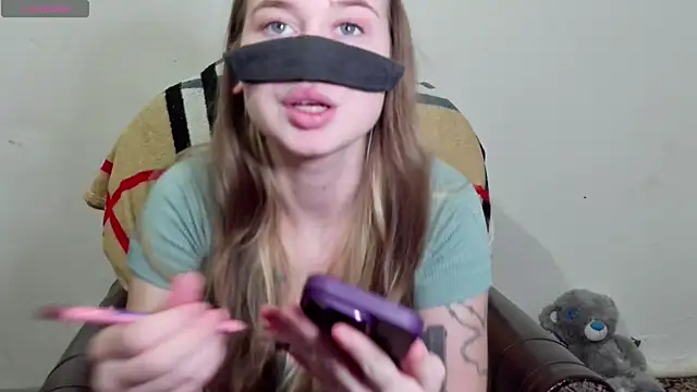 Mikki5P online show from 23, 1, 2025