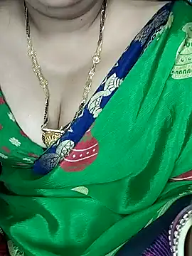 Snapshot of Mayuri77 chatting on 30, 1, 2025 Mayuri77 online show from 30, 1, 2025