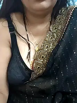 Snapshot of Mayuri77 chatting on 3, 2, 2025 Mayuri77 online show from 3, 2, 2025