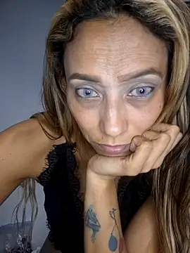 salome drasin online show from 4, 4, 2026