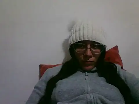 Darkness jones  online show from 6, 2, 2026