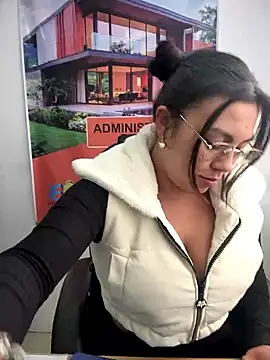 LIZ-06  online show from 6, 1, 2026