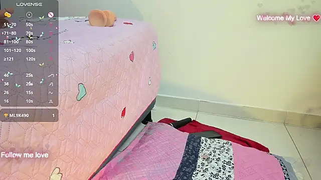 Hellen starx online show from 13, 3, 2025