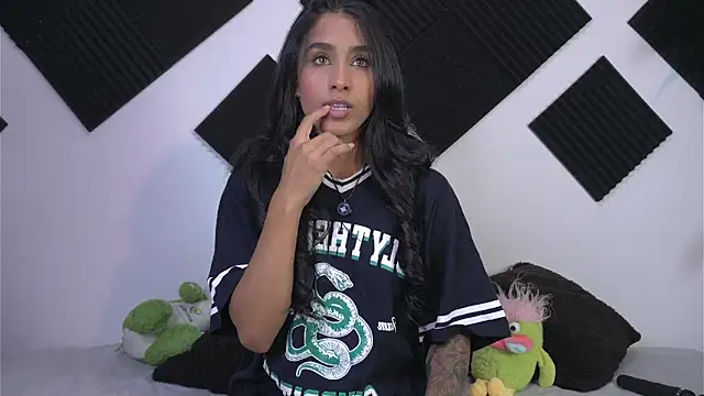 Ambeer Rousess online show from 26, 9, 2025