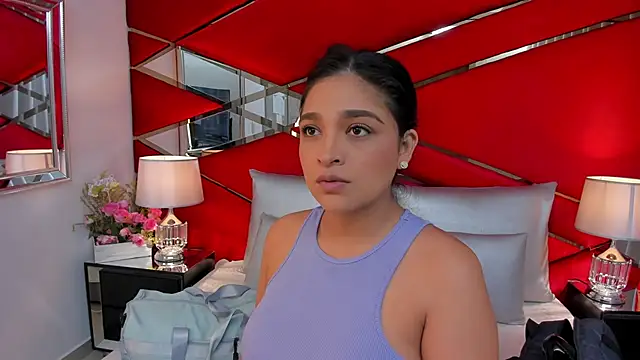 AdeleGray online show from 4, 3, 2025