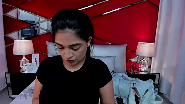 AdeleGray online show from 7, 10, 2025