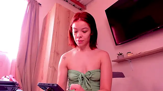 Snapshot of sofiaVelez01 chatting on 3, 6, 2026 sofiaVelez01 online show from 3, 6, 2026