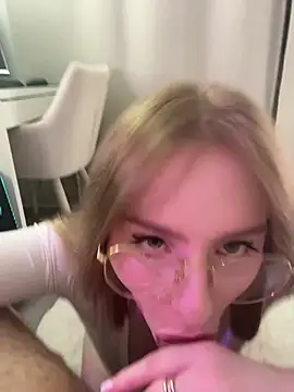 CaseyCumFace online show from 28, 2, 2025