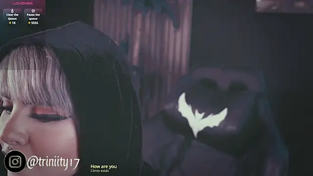 Snapshot of Trinity___s chatting on 16, 3, 2025 Trinity s online show from 16, 3, 2025