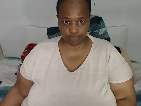 Snapshot of BootyDiva5 chatting on 18, 2, 2025 BootyDiva5 online show from 18, 2, 2025