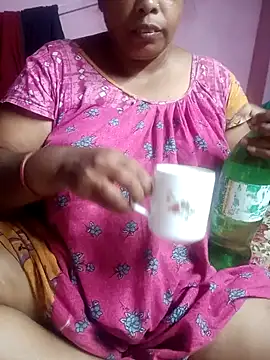 Snapshot of Hotty-rumi chatting on 22, 10, 2025 Hotty-rumi online show from 22, 10, 2025