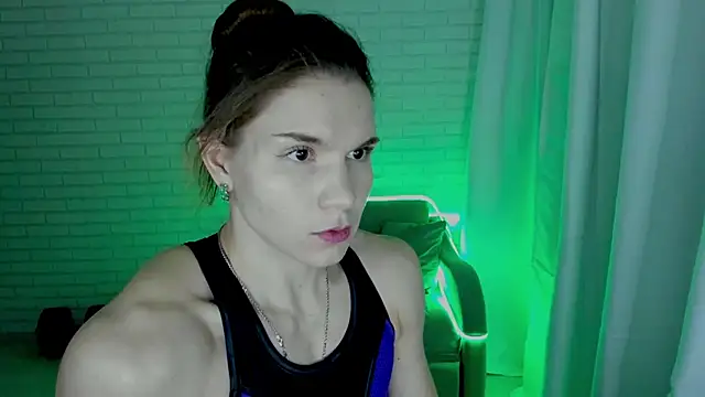 Lisa Ray online show from 2, 2, 2025