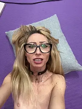 Snapshot of harleyejoker1 chatting on 22, 12, 2024 harleyejoker1 online show from 22, 12, 2024