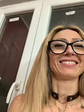 Snapshot of harleyejoker1 chatting on 28, 12, 2024 harleyejoker1 online show from 28, 12, 2024