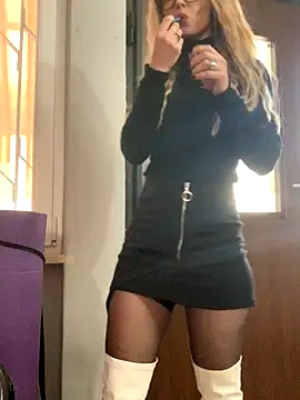 Snapshot of harleyejoker1 chatting on 2, 12, 2025 harleyejoker1 online show from 2, 12, 2025