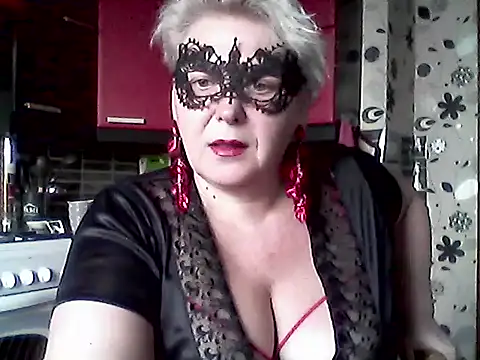 Lisa Suzie online show from 24, 3, 2026