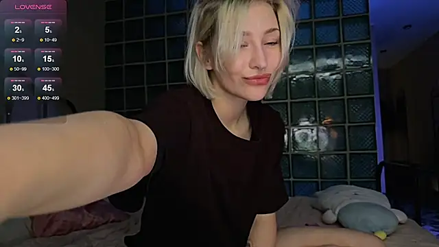 Snapshot of alexa_novak chatting on 13, 6, 2026 alexa novak online show from 13, 6, 2026