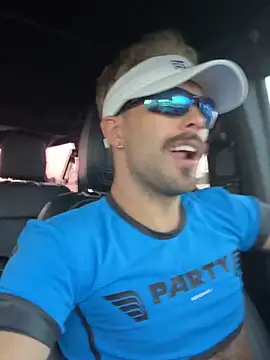 Snapshot of 69woodinson chatting on 8, 10, 2025 69woodinson online show from 8, 10, 2025