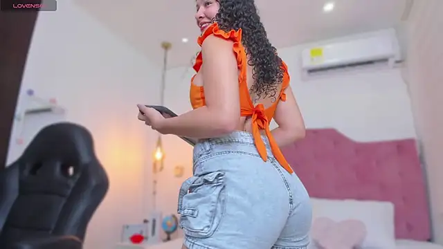 Snapshot of SHARONN____ chatting on 1, 3, 2025 SHARONN online show from 1, 3, 2025