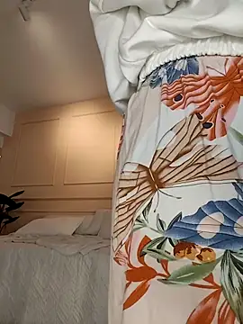 Snapshot of SHARONN____ chatting on 11, 10, 2025 SHARONN online show from 11, 10, 2025