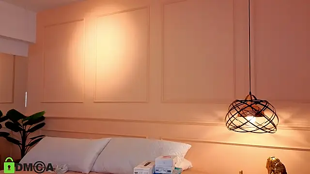 Snapshot of SHARONN____ chatting on 14, 11, 2025 SHARONN online show from 14, 11, 2025