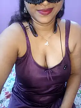 Sexy Mona Bhabhi online show from 18, 10, 2025