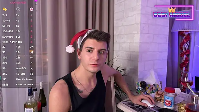 Snapshot of Walt_Enjoy chatting on 31, 12, 2024 Walt Enjoy online show from 31, 12, 2024