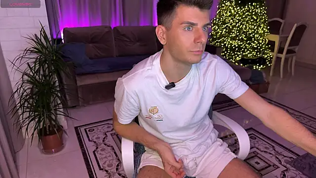 Snapshot of Walt_Enjoy chatting on 10, 2, 2025 Walt Enjoy online show from 10, 2, 2025